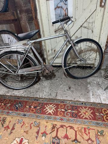 2x vintage kinderfietsjes beschikbaar voor biedingen