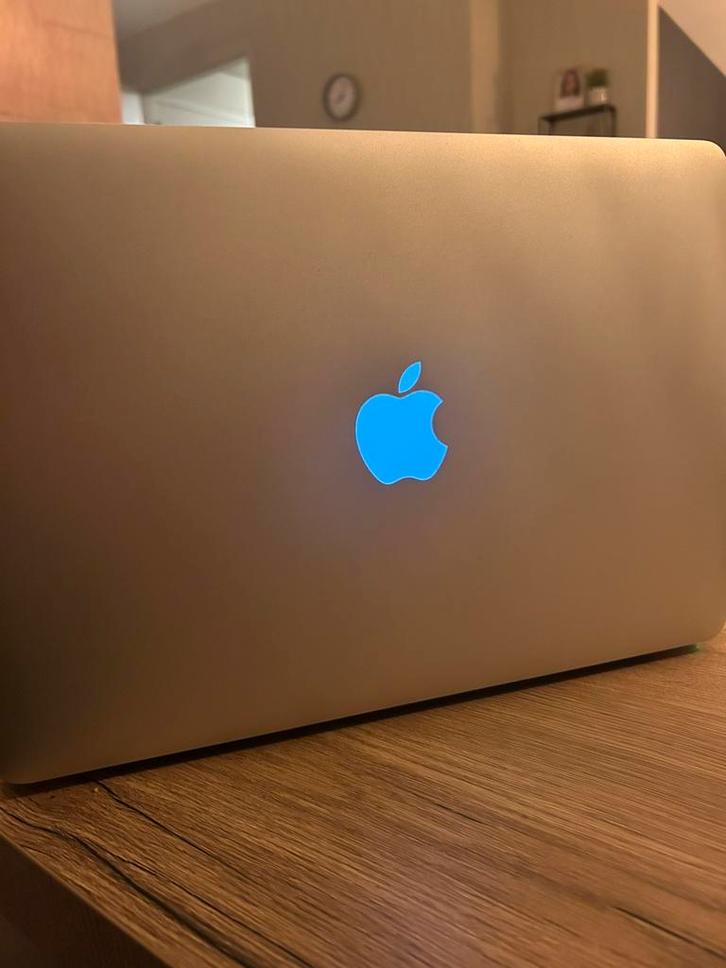 MacBook Air 13-inch (Early 2015), Computers en Software, Apple Macbooks, Zo goed als nieuw, MacBook Air, 13 inch, Minder dan 2 Ghz