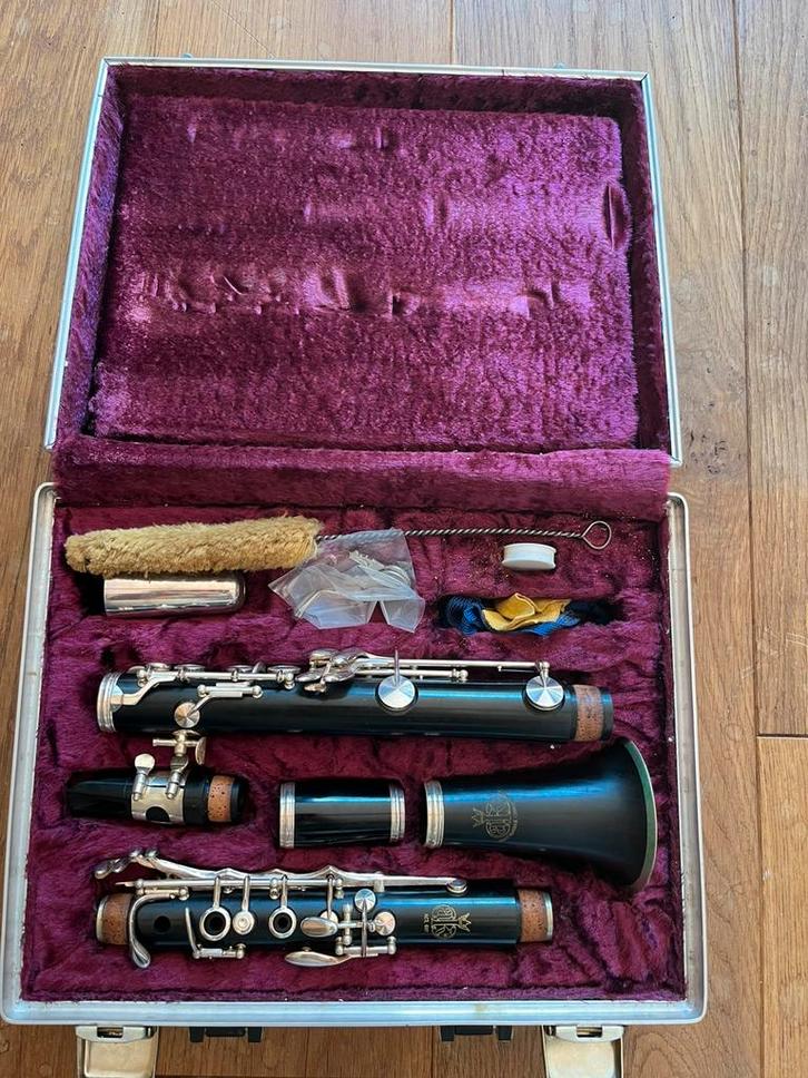 Klarinet Amati  ACL 601 te koop, Muziek en Instrumenten, Blaasinstrumenten | Klarinetten, Zo goed als nieuw, Overige typen, Hout