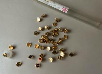Vintage Knopen Smiles & Meer beschikbaar voor biedingen