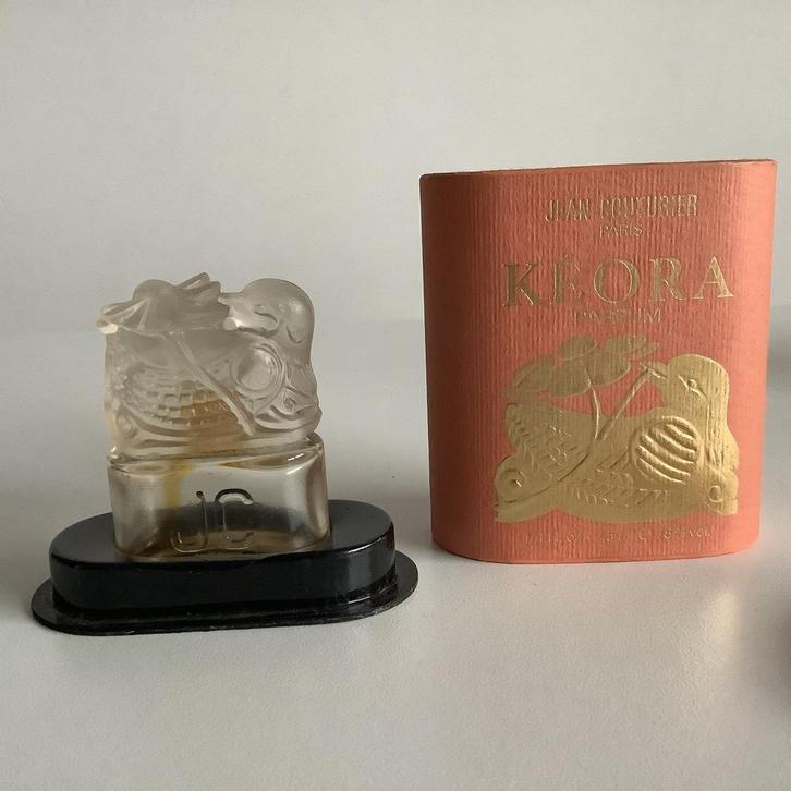 Vintage Kéora miniatuur van Jean Couturier, Verzamelen, Parfumverzamelingen, Zo goed als nieuw, Miniatuur, Ophalen of Verzenden
