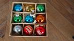 negen mooie oude kleurrijke kerstballen, Diversen, Kerst, Ophalen of Verzenden, Gebruikt