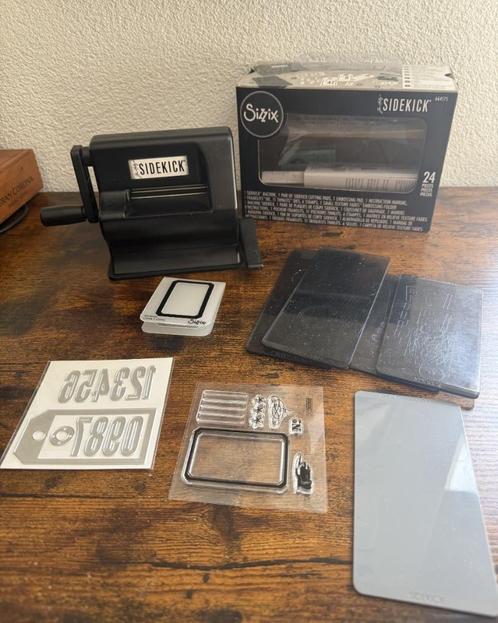 Tim Holtz Sizzix SideKick 661475 snijmachine, Hobby en Vrije tijd, Scrapbooking, Zo goed als nieuw, Slicemachine of Snijmachine