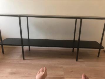 Side table, black maten: diepte 30 Hoogte 60 Lengte 150  beschikbaar voor biedingen