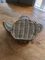 Riviera Maison rattan thee mand, Huis en Inrichting, Woonaccessoires | Schalen en Manden, Ophalen of Verzenden, Zo goed als nieuw