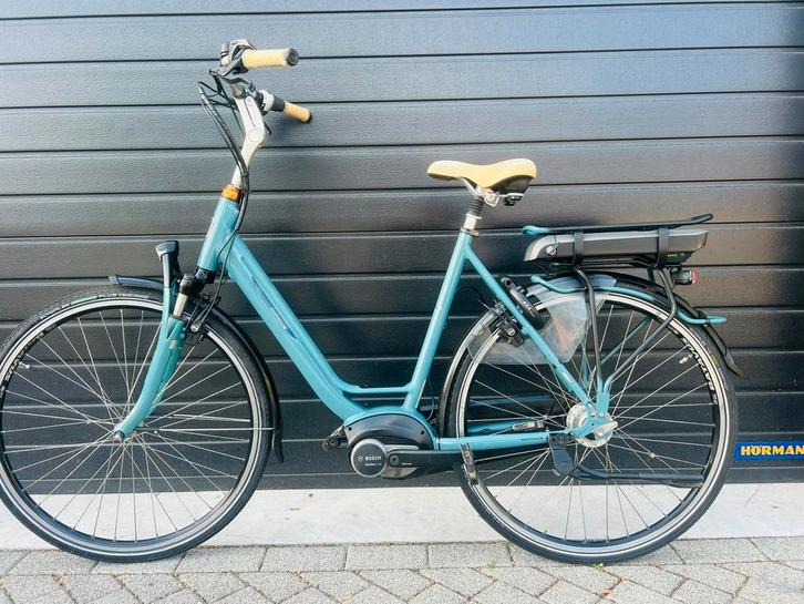 Elektriache fiets Batavus Way-Z 57cm met bosch middenmotor, Fietsen en Brommers, Fietsen | Dames | Damesfietsen, Zo goed als nieuw