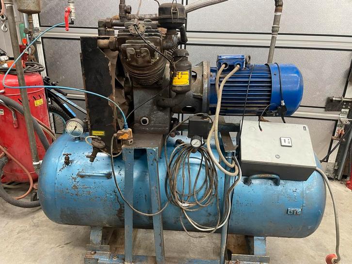 Compressor 380v 1250 ltr/min - Krachtige Luchtcompressor, Doe-het-zelf en Verbouw, Compressors, Gebruikt, 6 tot 10 bar, 100 liter of meer