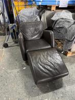 2 leren loungefauteuils + hocker, Huis en Inrichting, Fauteuils, Ophalen, Gebruikt, Klassiek, 75 tot 100 cm