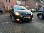 Peugeot 208 1.2 PureTech 82pk Parkeersensoren Airco Cruise, Auto's, Voorwielaandrijving, Euro 5, Stof, Parkeersensor