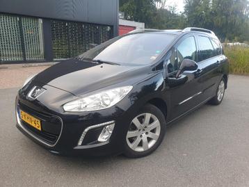 Peugeot 308 1.6 120pk Sportium Panoramadak Navigatie Climate beschikbaar voor biedingen