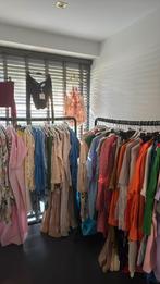 Kleding liefhebbers opgelet ❗️100 stuks Nieuwe Kleding, Kleding | Dames, Ophalen, Nieuw, Groen, Onder de knie