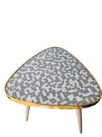 Driepoot vintage plantentafeltje bijzettafeltje midcentury, Huis en Inrichting, Minder dan 45 cm, Minder dan 55 cm, Gebruikt, Etten-Leur