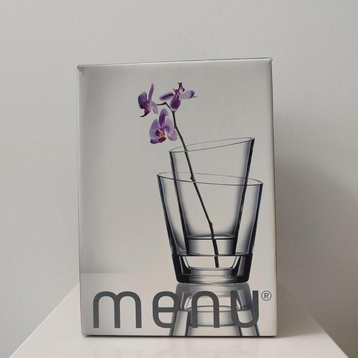 Design vaas MENU Deens Pernille Vea nieuw, Antiek en Kunst, Kunst | Designobjecten, Ophalen of Verzenden