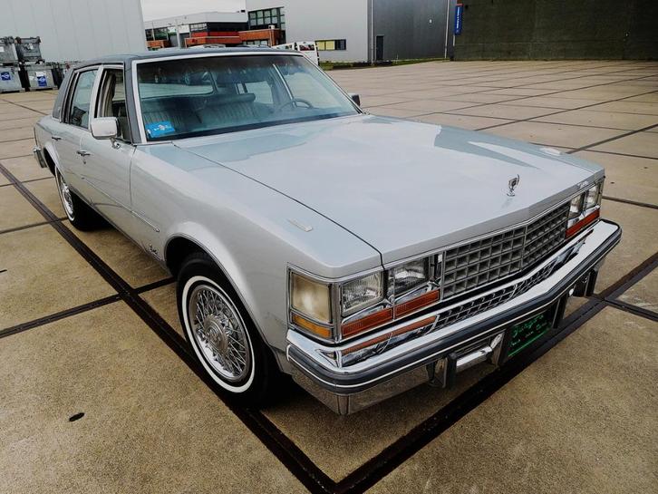 Cadillac Seville, Auto's, Cadillac, Bedrijf, Seville, Benzine, Sedan, Automaat, Zilver of Grijs, Grijs, Leder, Ophalen