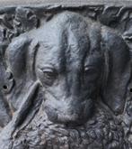Oud Jachttafereel gietijzer hond haas konijn, Ophalen of Verzenden