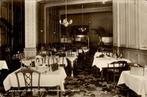 Rotterdam - Kruiskade - Restaurant Hotel Central, Verzamelen, Ansichtkaarten | Nederland, Ophalen of Verzenden, 1920 tot 1940