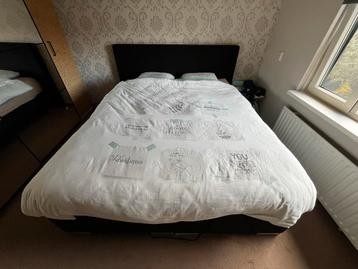 Elektrische Boxspring 220x180 (Zonder Matras) beschikbaar voor biedingen