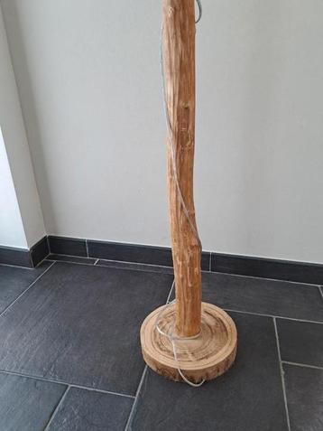 Houten vloerlamp boomstronk boomstam - staande lamp beschikbaar voor biedingen