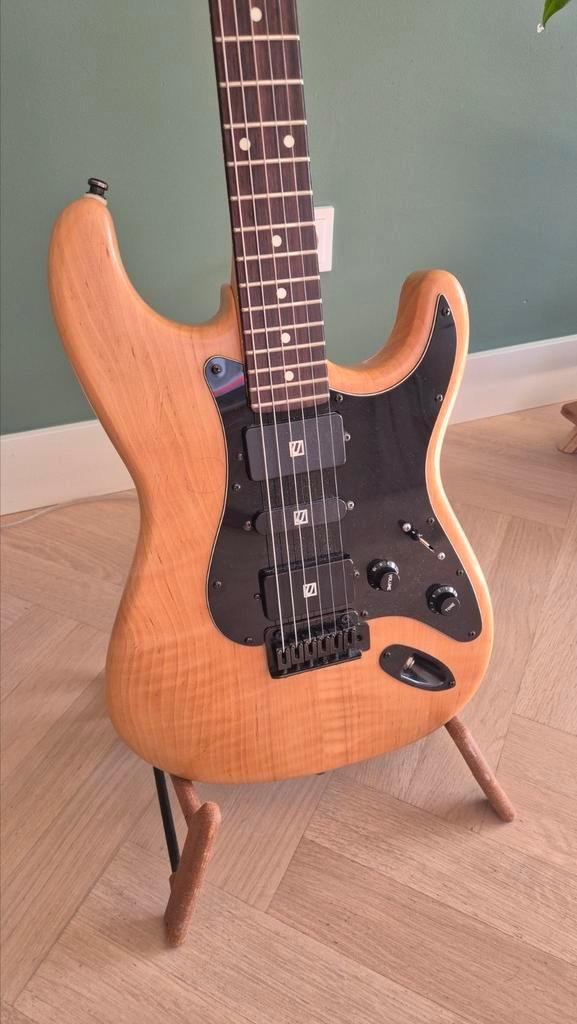 Luthiers Gitaren stratocaster (eventueel ruil), Muziek en Instrumenten, Snaarinstrumenten | Gitaren | Elektrisch, Gebruikt, Solid body