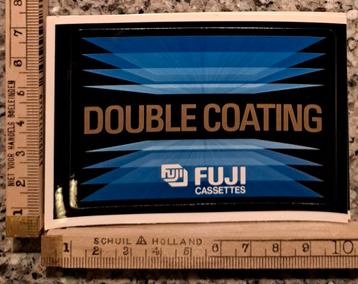 Vintage sticker Fuji cassettes Double coating 10 cm logo  beschikbaar voor biedingen