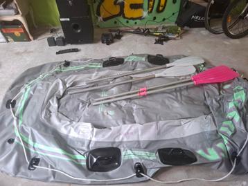 Opblaasbare boot...200kg. beschikbaar voor biedingen