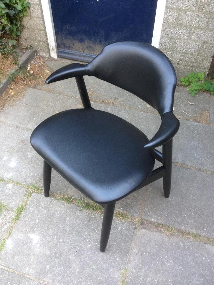 Tijsseling vintage Koehoorn stoel, Huis en Inrichting, Stoelen, Gebruikt, Eén, Hout, Overige materialen, Zwart, Ophalen