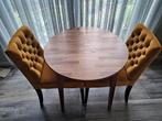 Ronde Eetkamertafel inc twee stoelen velvet okergeel, Ophalen, Zo goed als nieuw, Minder dan 4 stoelen