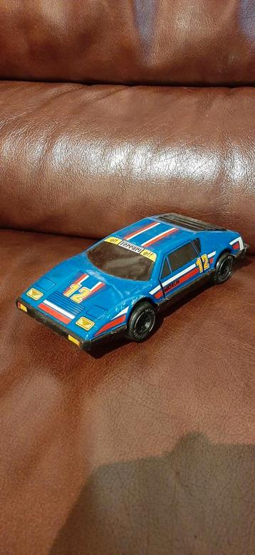 Vintage Speelgoedauto Ferrari Elf beschikbaar voor biedingen