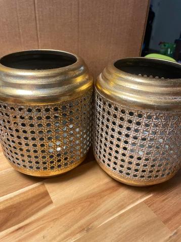 Goudkleurige Windlichten - Set van 2 beschikbaar voor biedingen