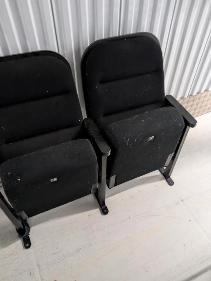 Leuke bioscoop/theater stoelen, Huis en Inrichting, Fauteuils, Gebruikt, 75 tot 100 cm, Ophalen