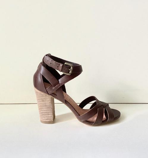 Nieuwe MANFIELD leren pumps mt 36, Kleding | Dames, Schoenen, Nieuw, Pumps, Bruin, Ophalen