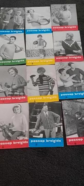 VINTAGE 26 breimachine patronenboekjes Passap Breimachine  beschikbaar voor biedingen