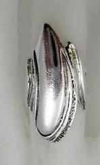 Aparte design ring met grote kop, zilver handwerk. (7545-335, Sieraden, Tassen en Uiterlijk, Ringen, Ophalen of Verzenden, Dame