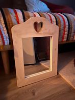 Spiegel met brocante look, Huis en Inrichting, Woonaccessoires | Spiegels, Ophalen, Minder dan 50 cm, Zo goed als nieuw, Minder dan 100 cm