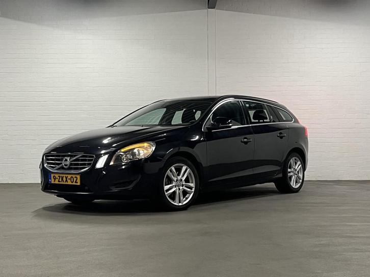 Volvo V60 2.0 D4 Summum, Auto's, Volvo, Bedrijf, Te koop, V60, Airbags, Airconditioning, Bluetooth, Boordcomputer, Centrale vergrendeling