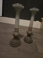 Twee grote kandelaars in beige/bruin, Ophalen of Verzenden, Bruin, Hout, Minder dan 25 cm