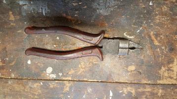 Knipex combinatietang beschikbaar voor biedingen