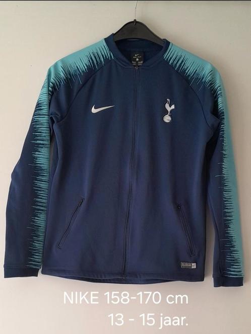 NIKE Trainingsjas in maat 158-170., Kinderen en Baby's, Kinderkleding | Maat 158, Zo goed als nieuw, Jongen, Ophalen of Verzenden