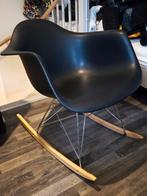 Zo goed als nieuwe schommelstoel - voedingsstoel, Hout, Zwart, Ophalen of Verzenden, Zo goed als nieuw