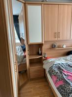 Slaapkamer met kasten, Huis en Inrichting, Slaapkamer | Bedden, Ophalen, Gebruikt, Beige, Tweepersoons