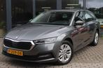 Skoda Octavia Combi 1.0 TSI Business Edition | Adaptive-Crui, Stof, Gebruikt, Origineel Nederlands, Handgeschakeld