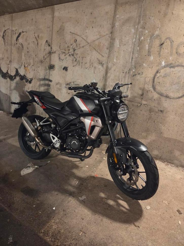 Killerbee f99, Fietsen en Brommers, Brommers | Crossbrommers, Zo goed als nieuw, Overige merken, Ophalen