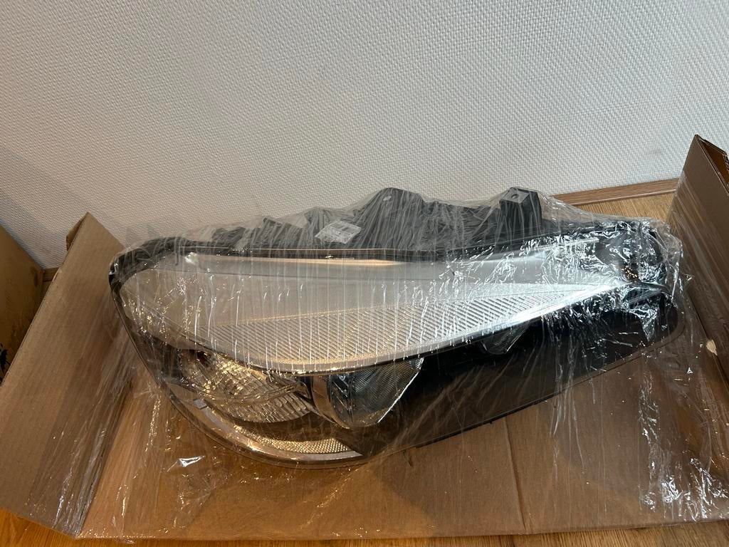 Nieuwe Rechter Koplamp BMW 2 Serie Grand Tourer F46, Ophalen, Nieuw, BMW