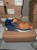 Sneakers Camel. Maat 40 41 42 44 45. Prijs €20,00., Ophalen, Nieuw