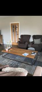 Eiken salontafel met stalen onderstel, Ophalen, 100 tot 150 cm, 50 tot 100 cm, Zo goed als nieuw