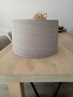 Taupe kleurige lampenkap, Ophalen, Zo goed als nieuw, Rond, 25 tot 50 cm
