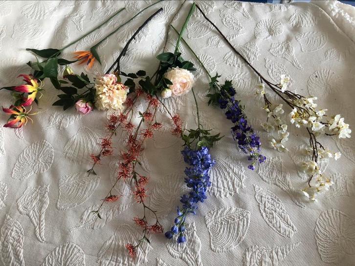 Kunstbloemen, Huis en Inrichting, Woonaccessoires | Overige, Zo goed als nieuw, Ophalen of Verzenden