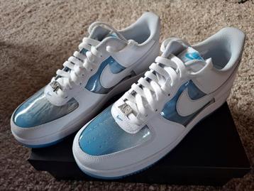 Nieuw, Nike Air Force 1 Retro QS White University beschikbaar voor biedingen