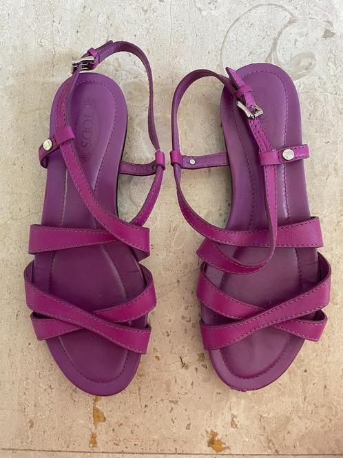 Tod's: z.g.a.n. leuke sandaaltjes maat 37, Kleding | Dames, Schoenen, Zo goed als nieuw, Sandalen of Muiltjes, Overige kleuren