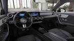 Mercedes-Benz A-klasse 250e Business Solution AMG | Panorama, Auto's, Mercedes-Benz, 4 cilinders, Plug-in hybride, Bedrijf, Nieuw